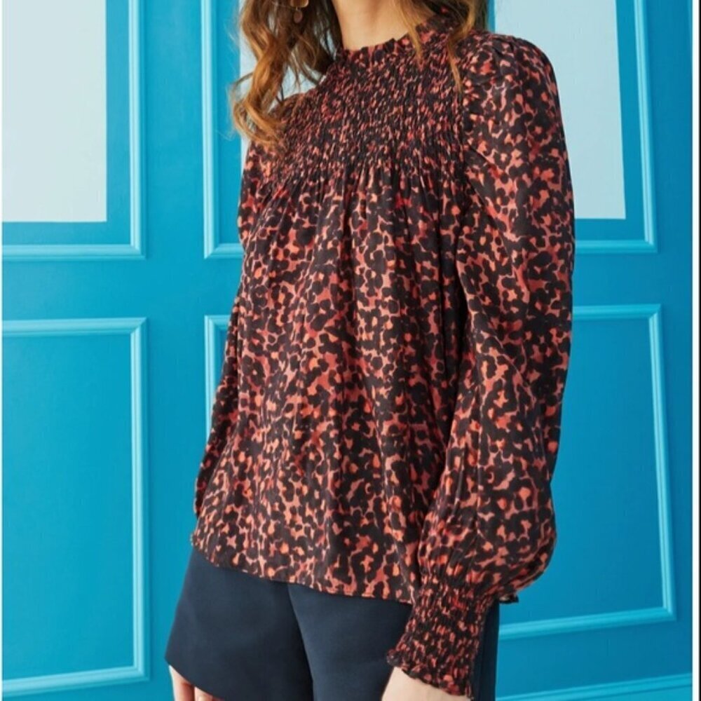 Marie Oliver 100% Silk Sofia Blouse in Vermillion Print, Size M - Picture 3 of 12